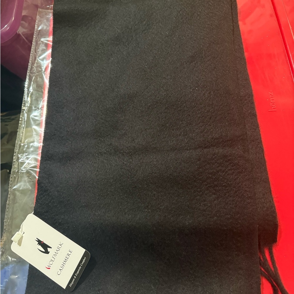 Cashmere Fringe Scarf NWT Warm and Cozy Ready For Fall
